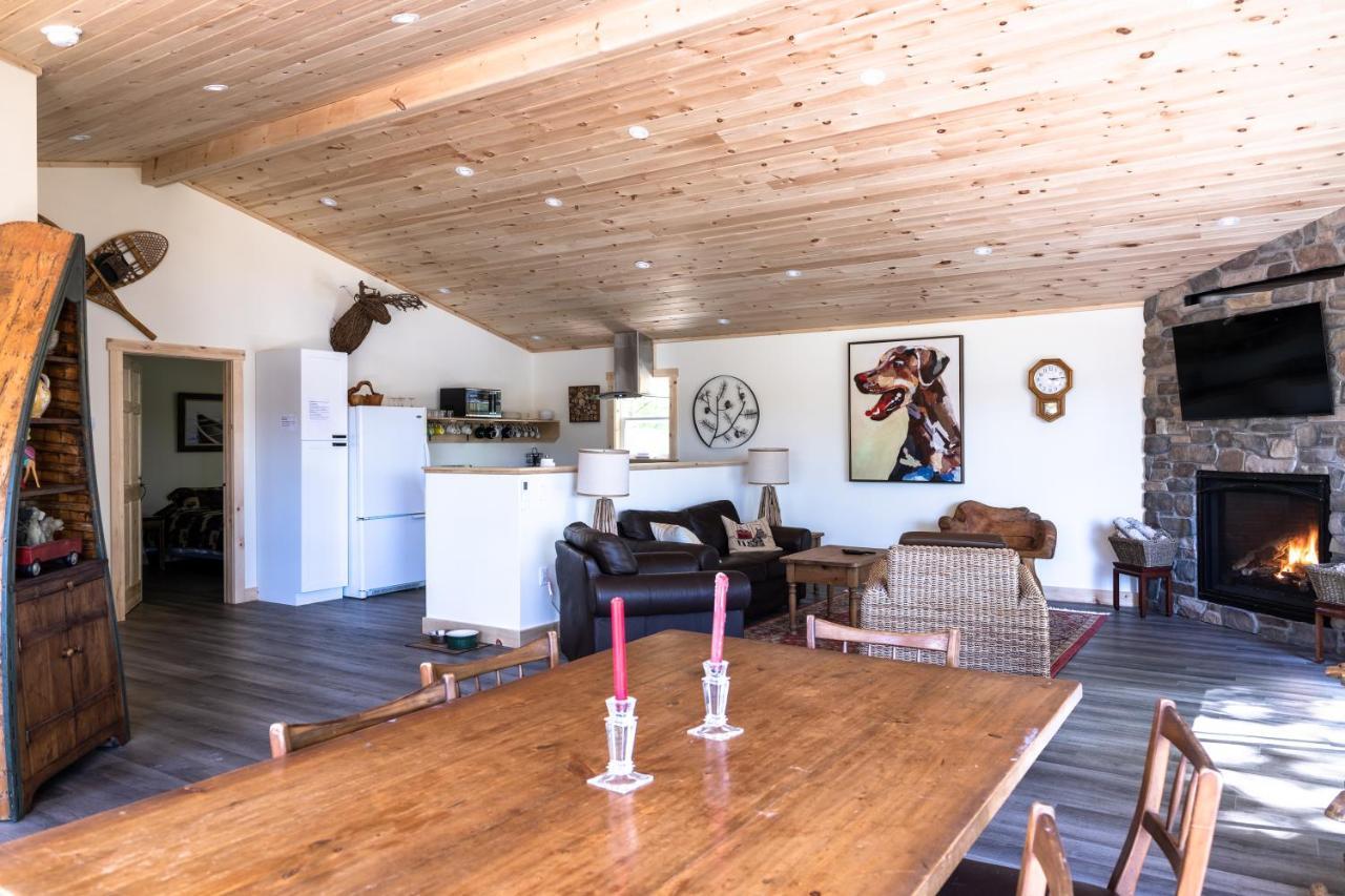 Woodhaven - Seaside Accommodations Waweig Buitenkant foto